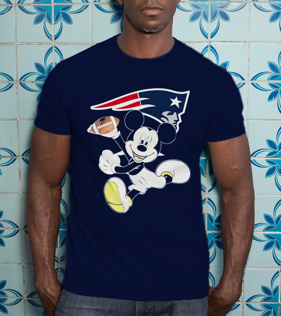 Mickey Patriots Football Fan Crossover With Iconic New England T-Shirt