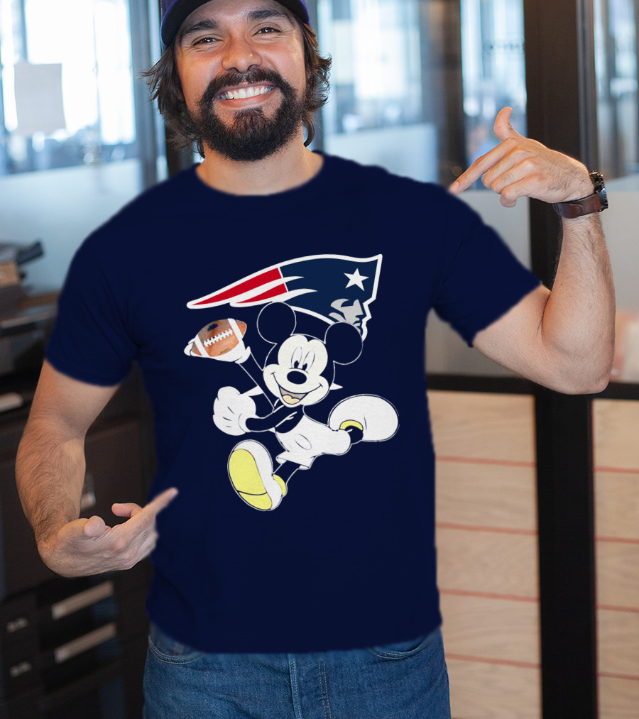 Mickey Patriots Football Fan Crossover With Iconic New England T-Shirt