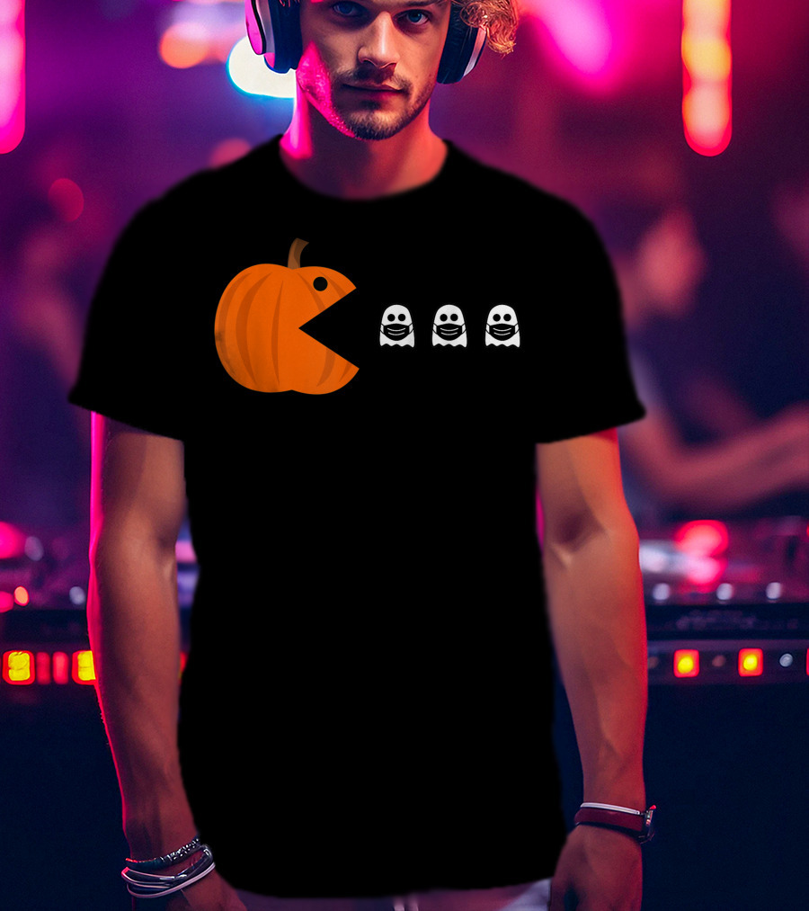 Pac-Man Pumpkin Eating Ghosts Funny Halloween Men's T-Shirt
