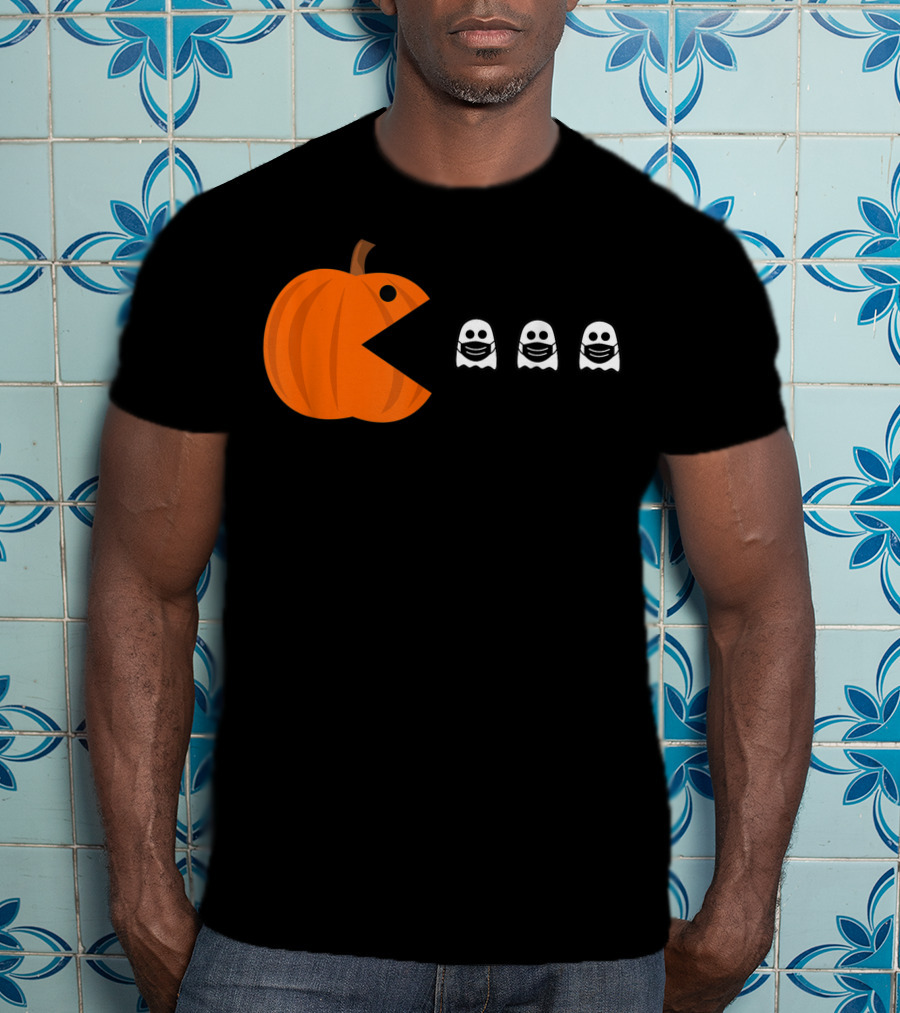 Pac-Man Pumpkin Eating Ghosts Funny Halloween Men's T-Shirt