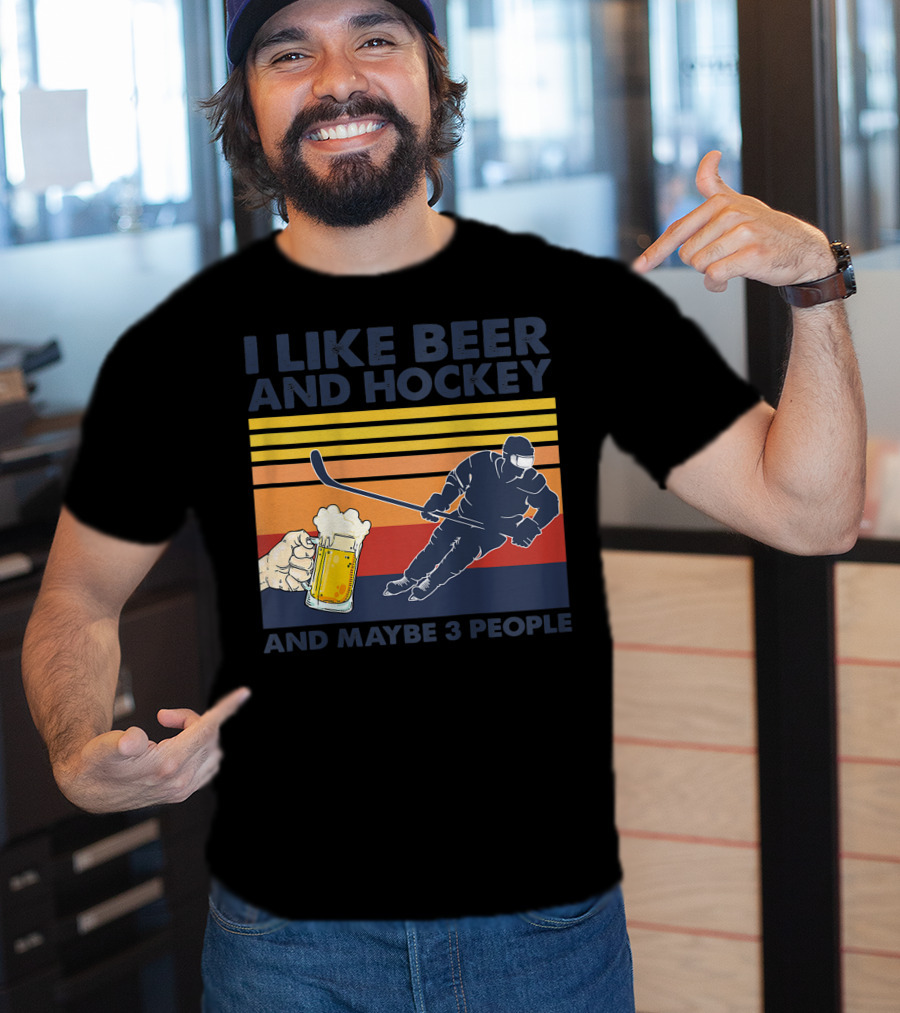 I Like Beer And Hockey Maybe 3 People Retro Vintage Baseball Raglan T-Shirt