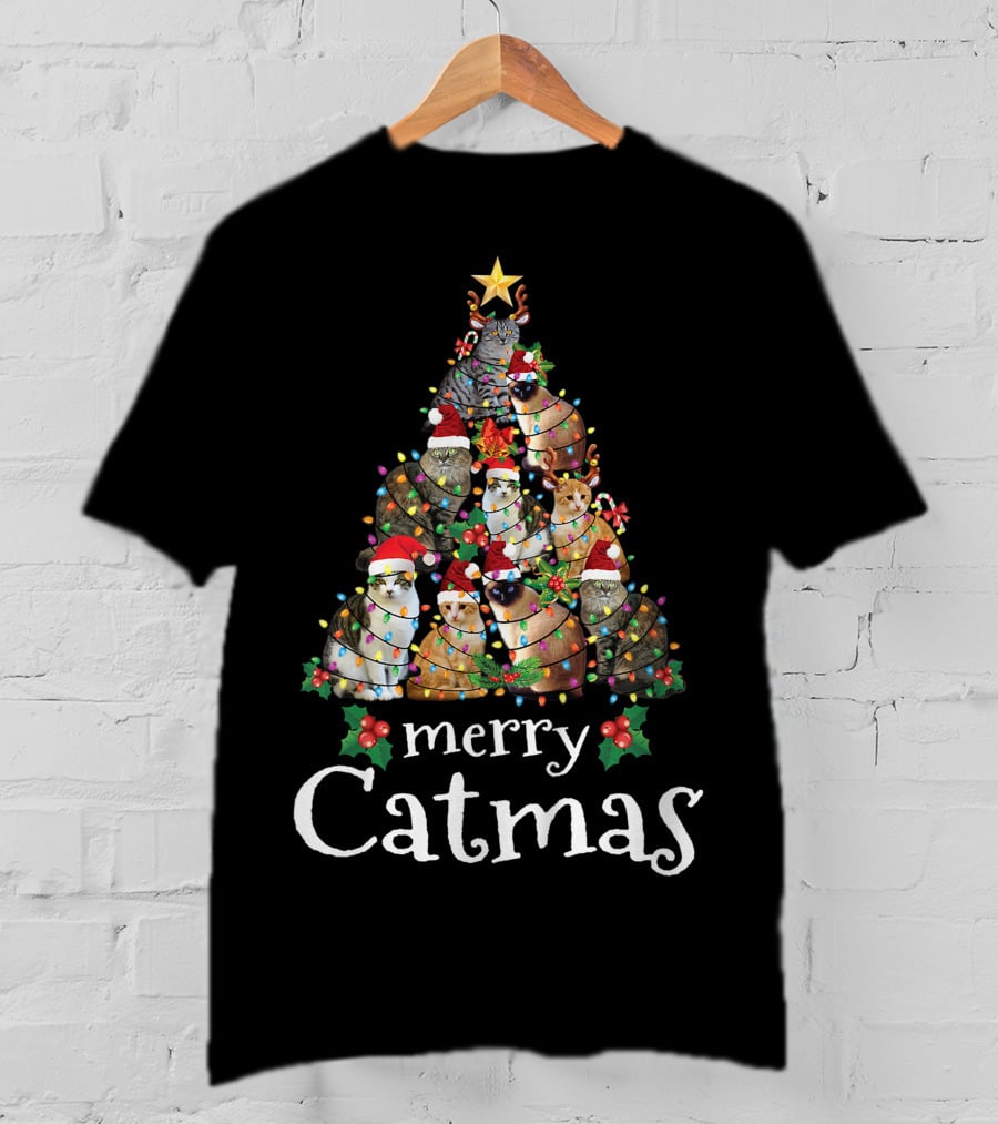 Merry Catmas Xmas Kids Funny Cat Christmas Tree With Cats In Santa Hats And Lights T-Shirt