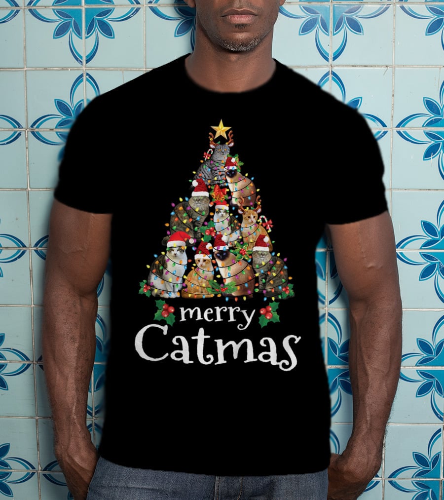 Merry Catmas Xmas Kids Funny Cat Christmas Tree With Cats In Santa Hats And Lights T-Shirt