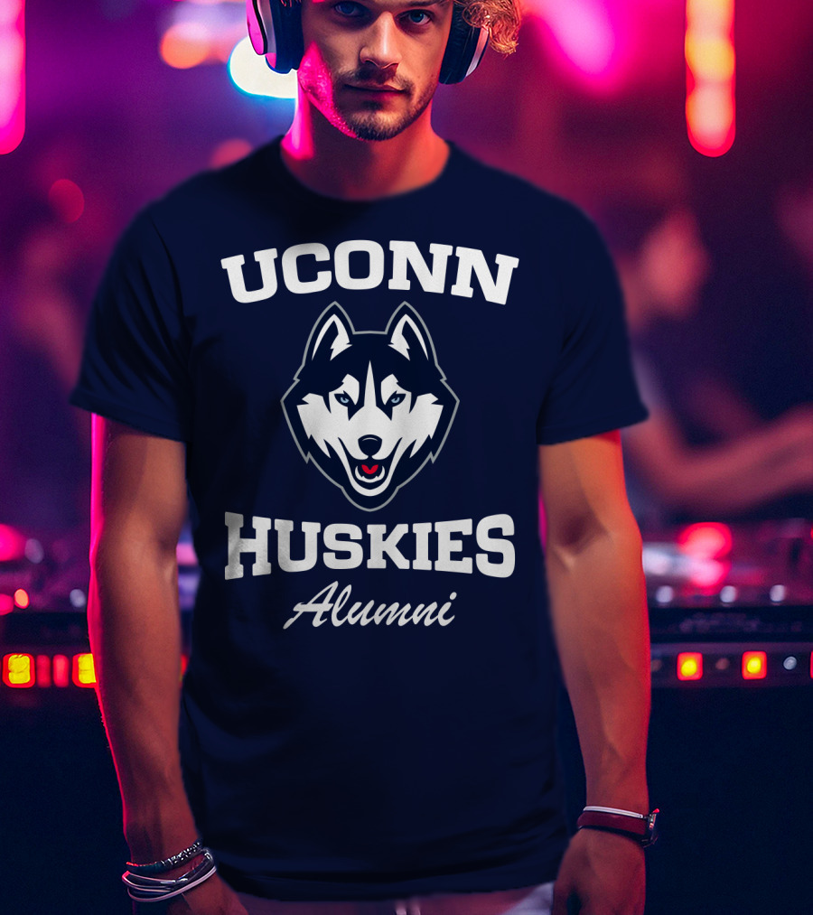 UConn Huskies Alumni T-Shirt