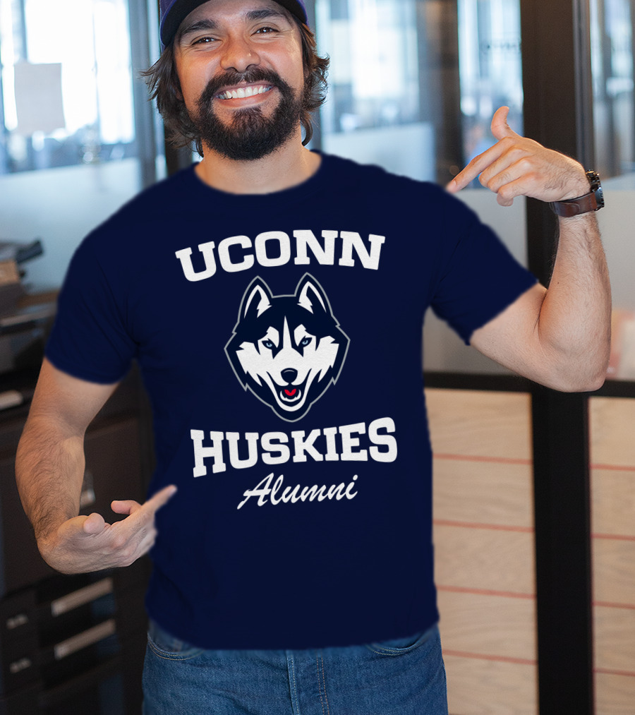 UConn Huskies Alumni T-Shirt