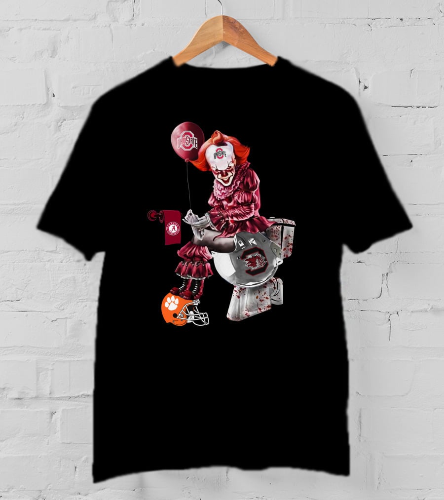 Ohio State Pennywise Holding Alabama And Clemson Helmets T-Shirt