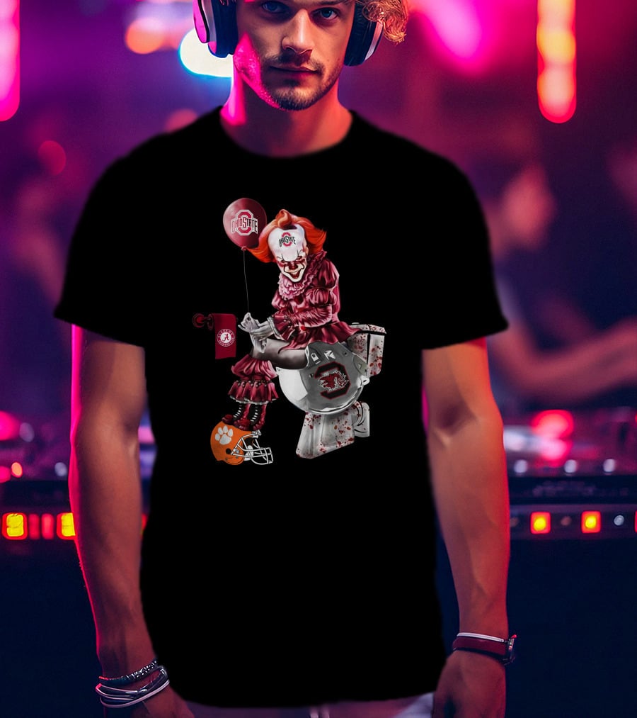 Ohio State Pennywise Holding Alabama And Clemson Helmets T-Shirt