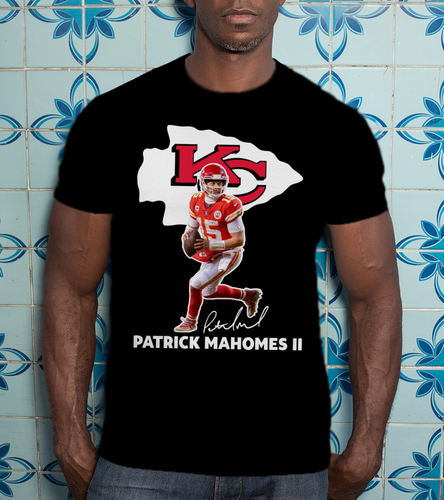 Kansas City Chiefs Patrick Mahomes II Football Signature T-Shirt