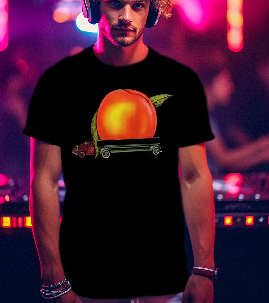 Tabb 24 Giant Peach Truck Vintage Style T-Shirt