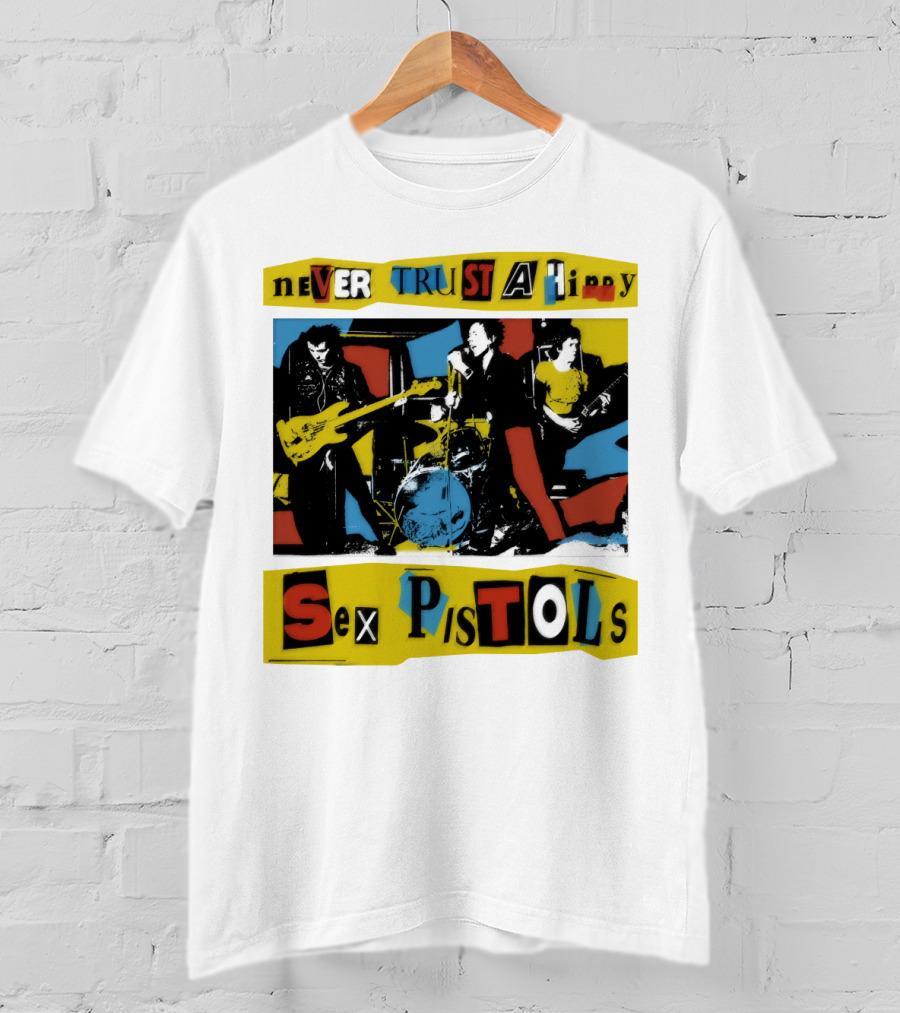 Never Trust A Hippy Sex Pistols T-Shirt