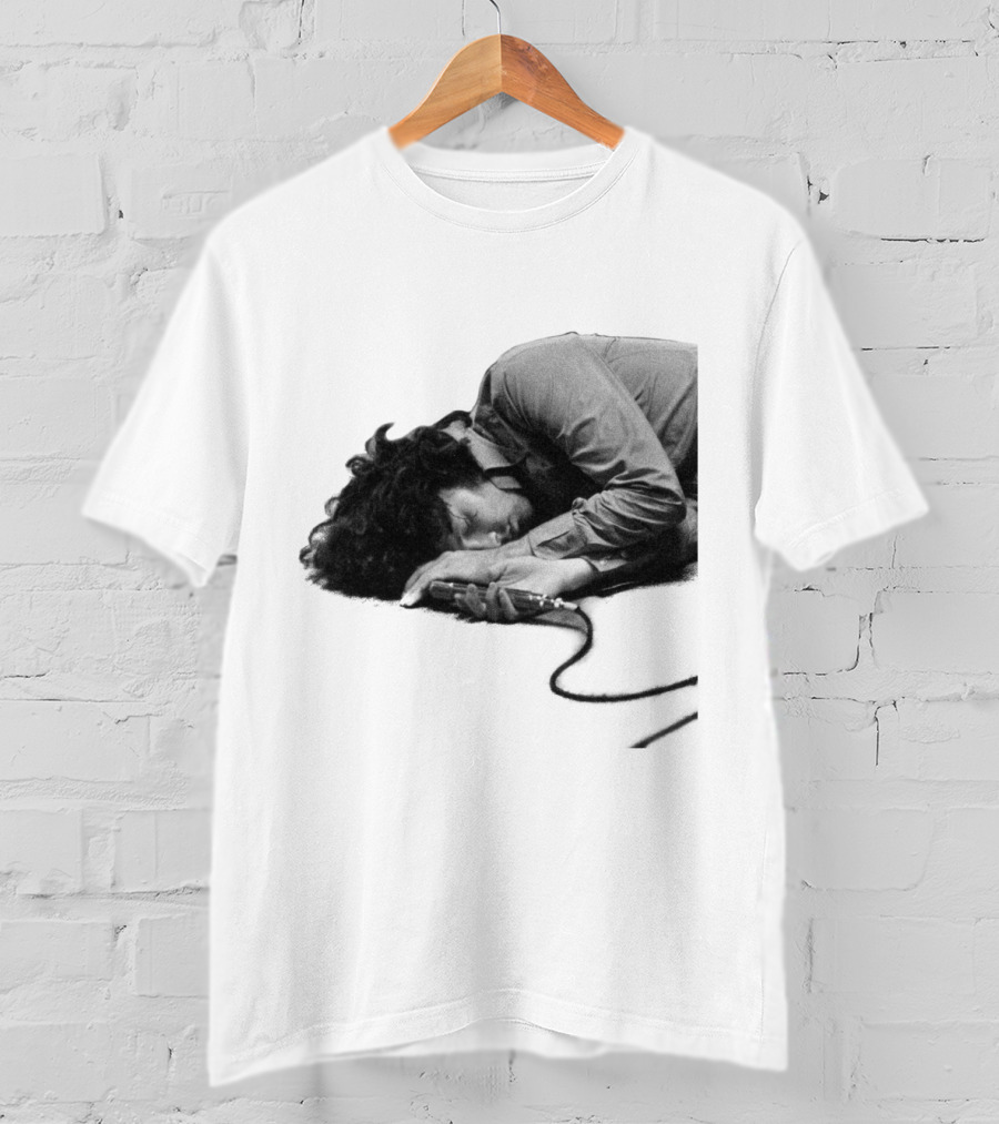 Music Icon Resting With Microphone T-Shirt