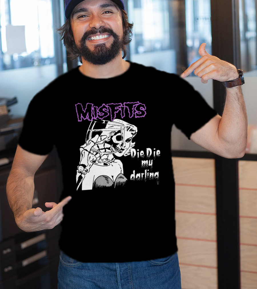 Misfits Die Die My Darling Vintage Comic Style Artwork T-Shirt