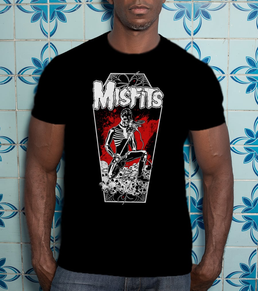 Misfits Coffin Skeleton Skulls Red Black T-Shirt