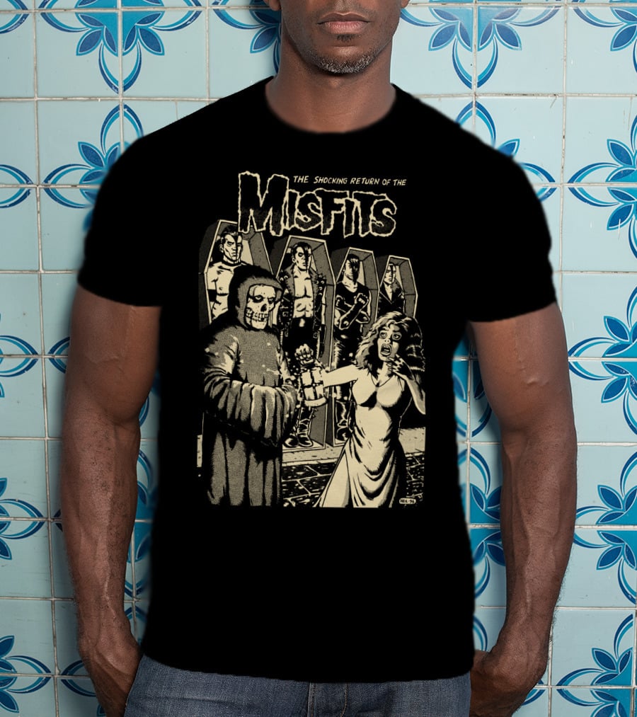 The Shocking Return Of The Misfits Coffin Horror Scene T-Shirt