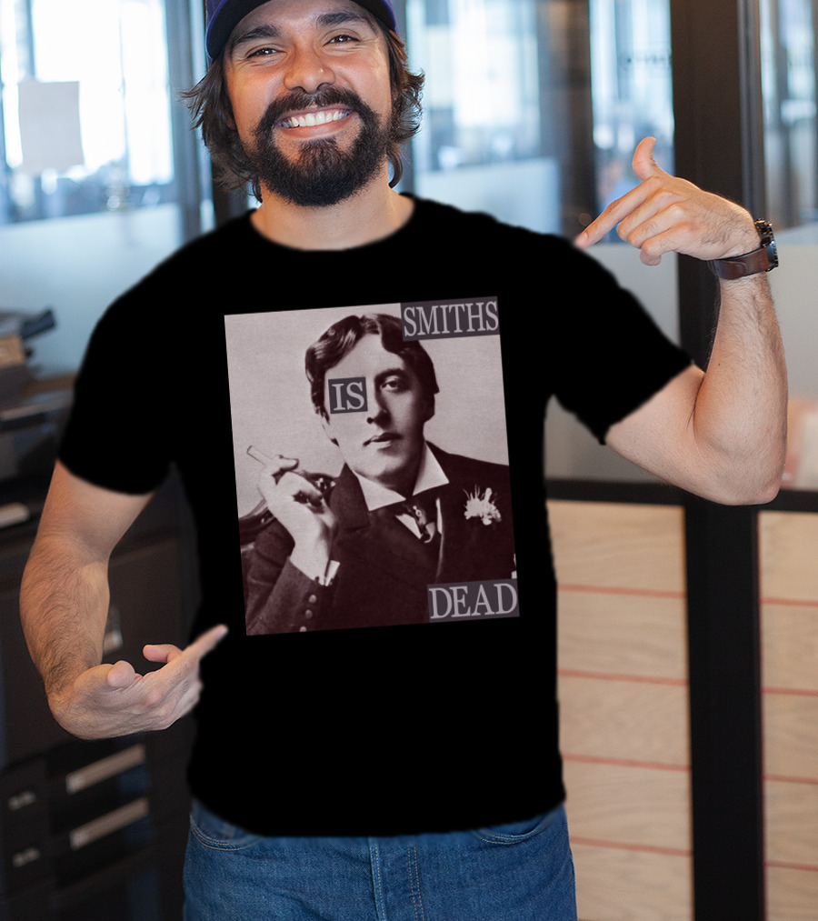 Smiths Is Dead Oscar Wilde T-Shirt