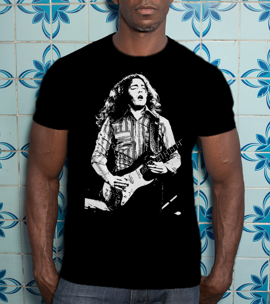 Rory Gallagher Guitarist Vintage Retro Style T-Shirt