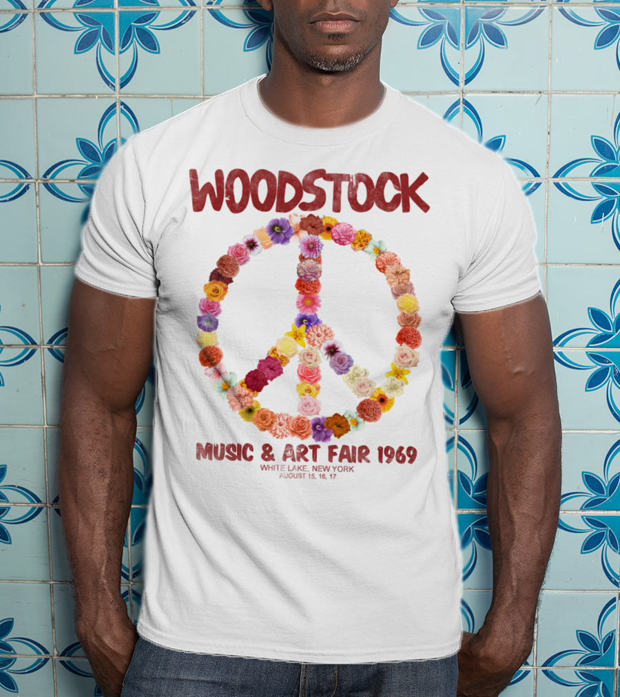 Woodstock Music & Art Fair 1969 Peace Symbol Flowers White Lake New York August T-Shirt