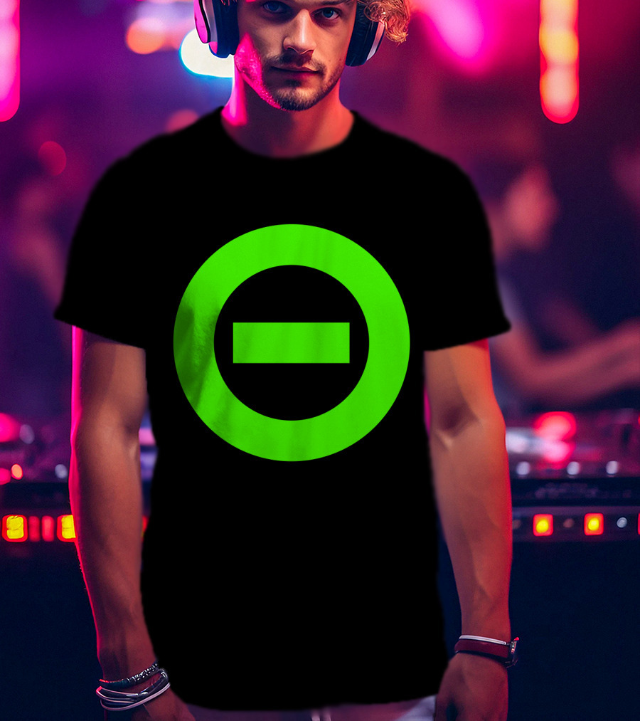 Ton 3 Green Negative Logo On Black T-Shirt