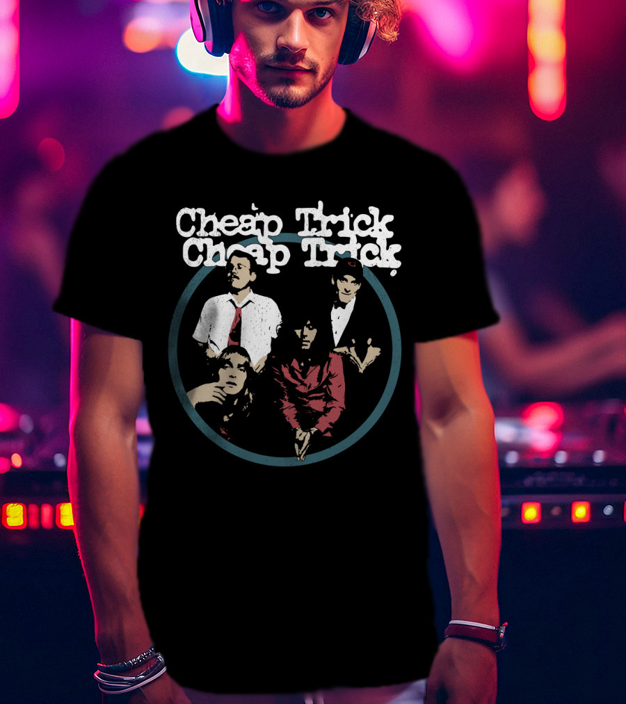 Cheap Trick Band Portrait Circle T-Shirt