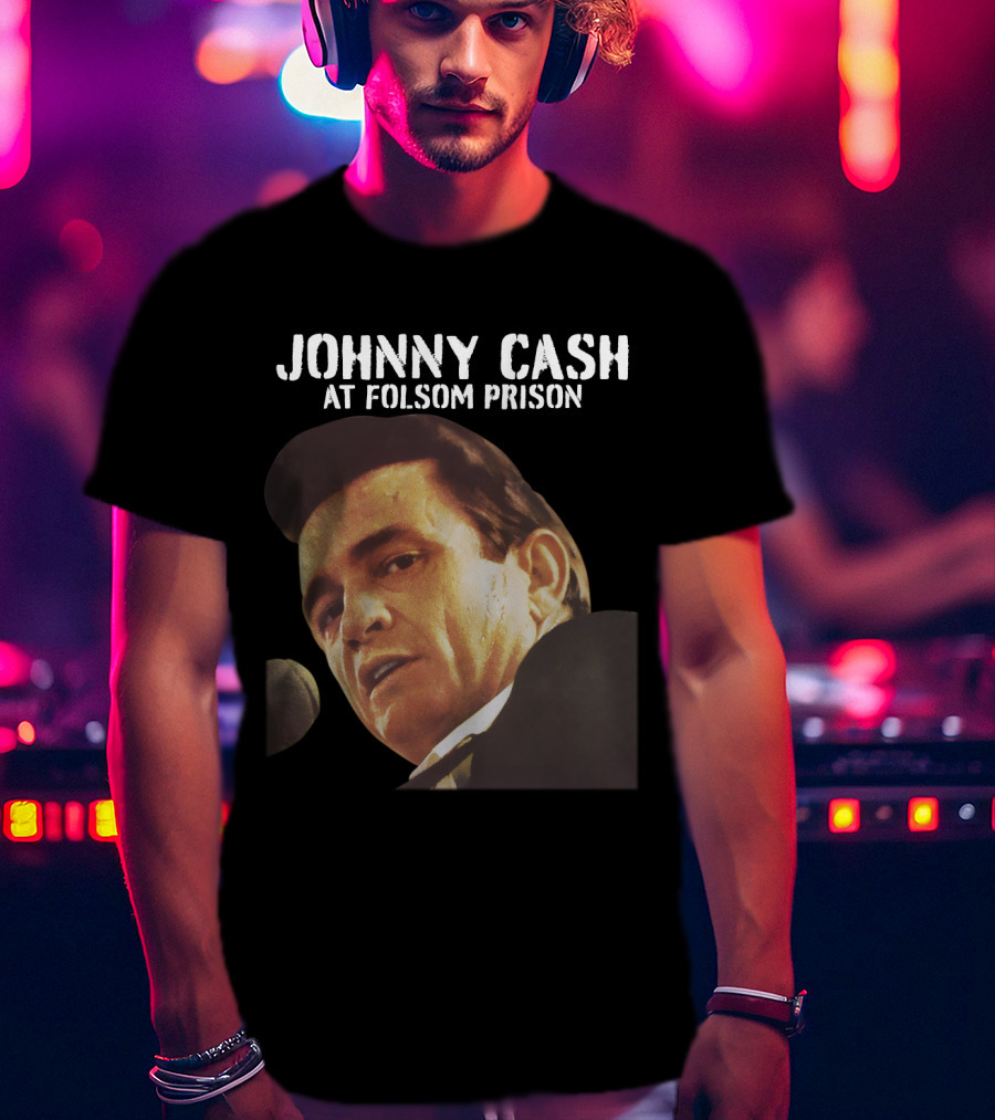 Johnny Cash At Folsom Prison T-Shirt