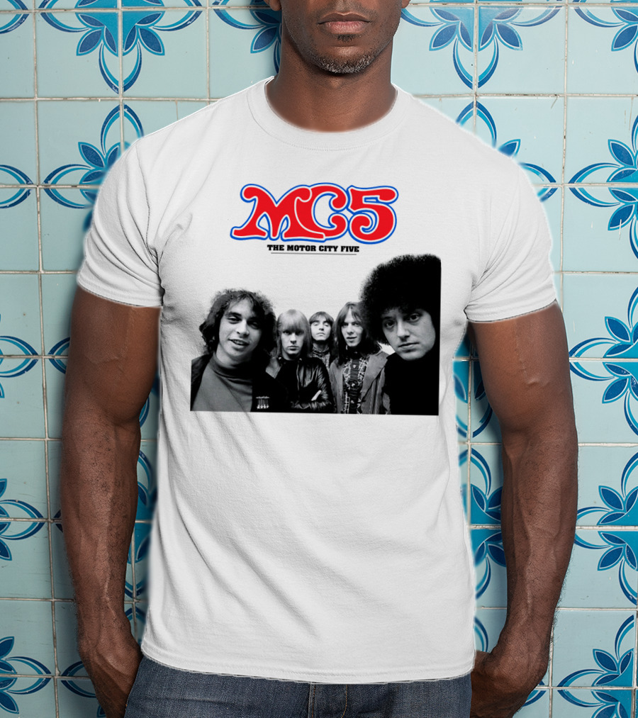 Mc5 The Motor City Five Band Retro Group Photo T-Shirt
