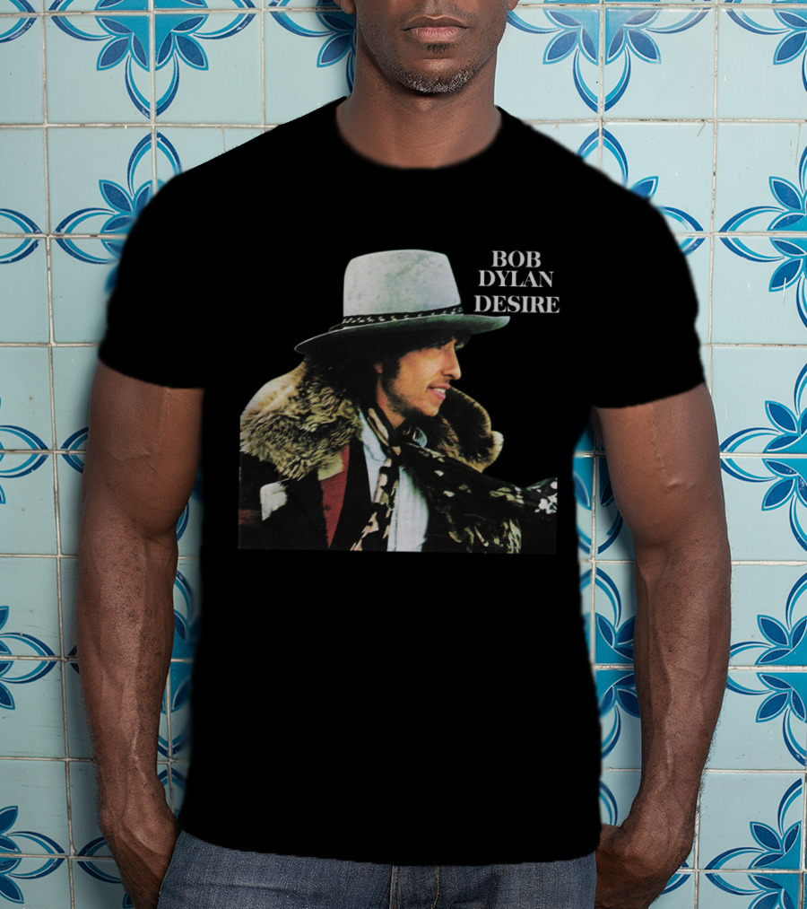 Bob Dylan Desire Fur Coat Hat 1976 Album Cover T-Shirt