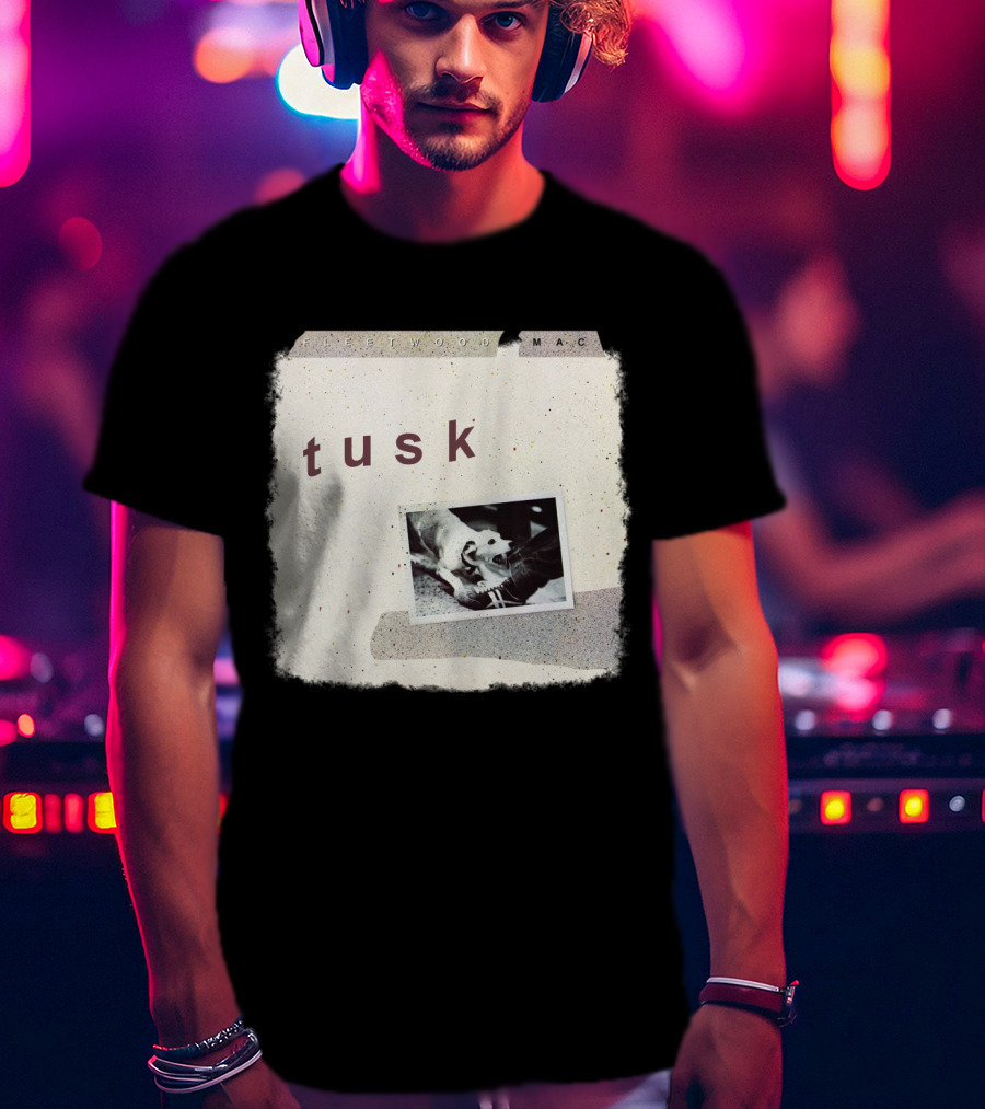 Fleetwood Mac Tusk Album Dog Photo Cover T-Shirt