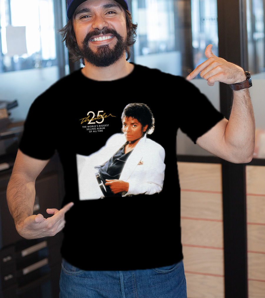 25 Thriller The World's Biggest Selling Album Of All Time T-Shirt