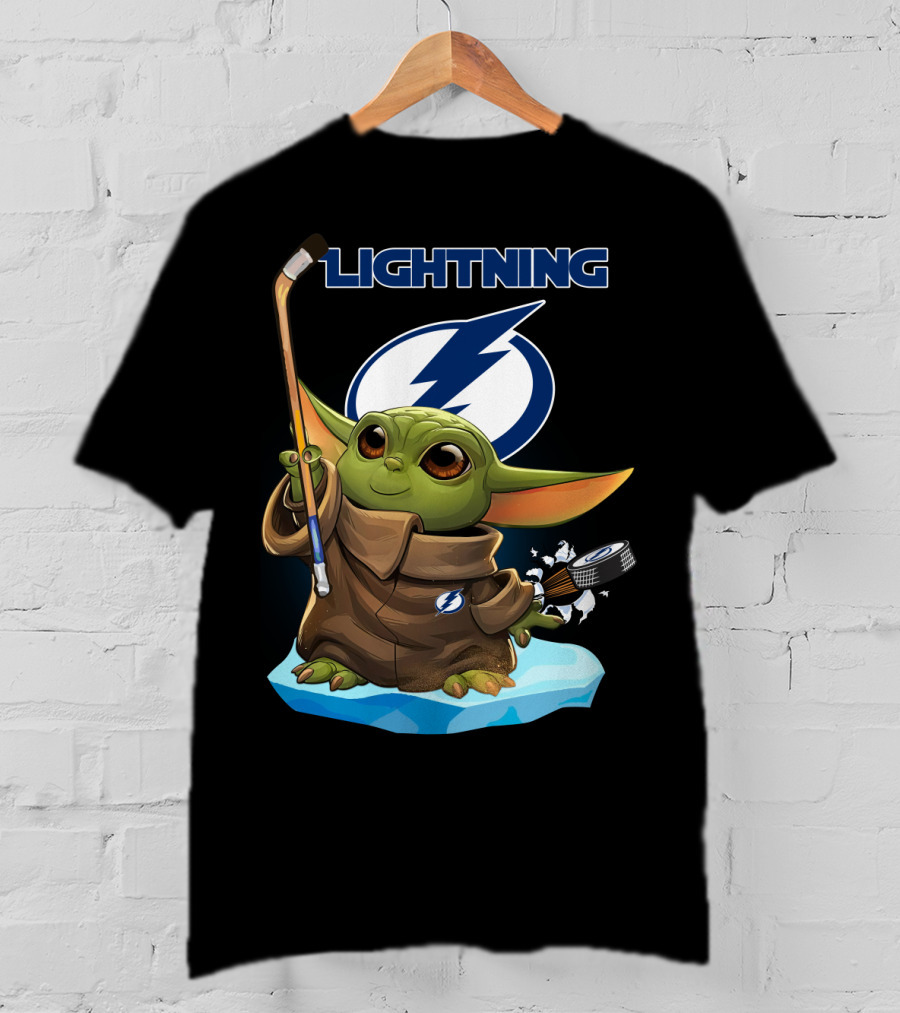 Baby Yoda Hockey Enthusiast Tampa Bay Lightning Nhl Mashup T-Shirt