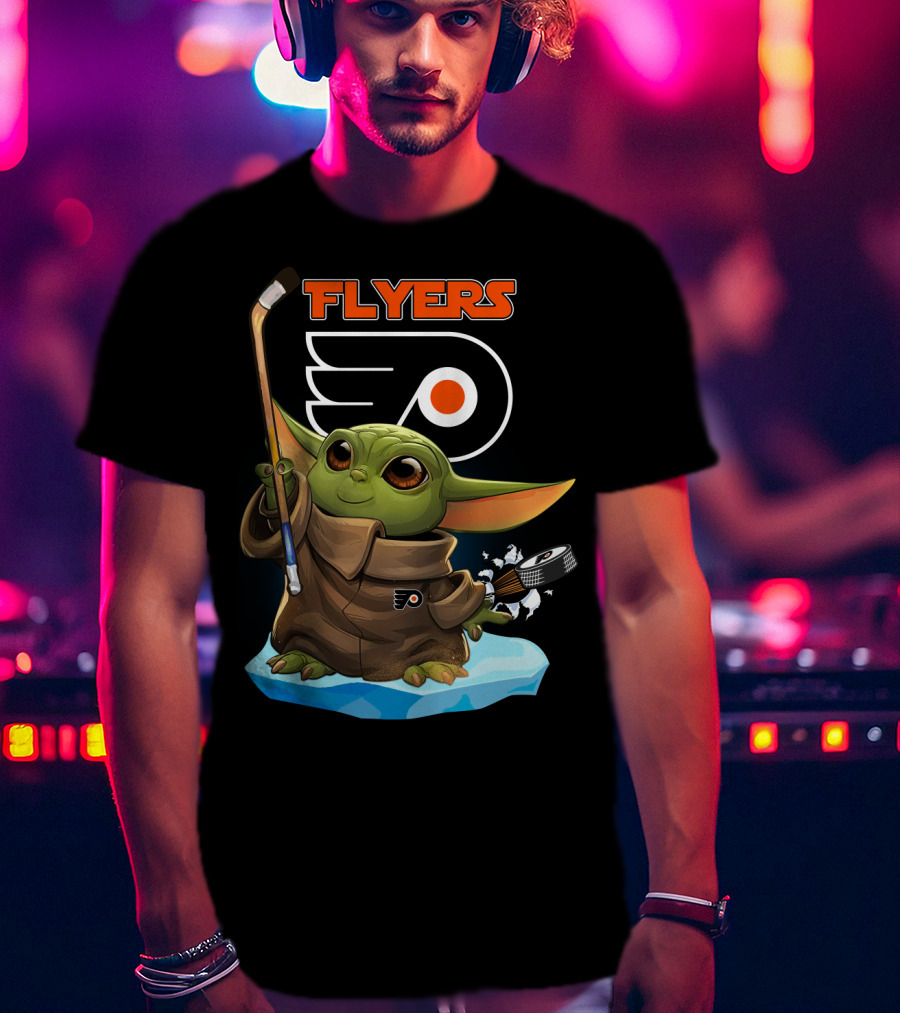 Philadelphia Flyers Baby Yoda With Hockey Stick And Puck T-Shirt