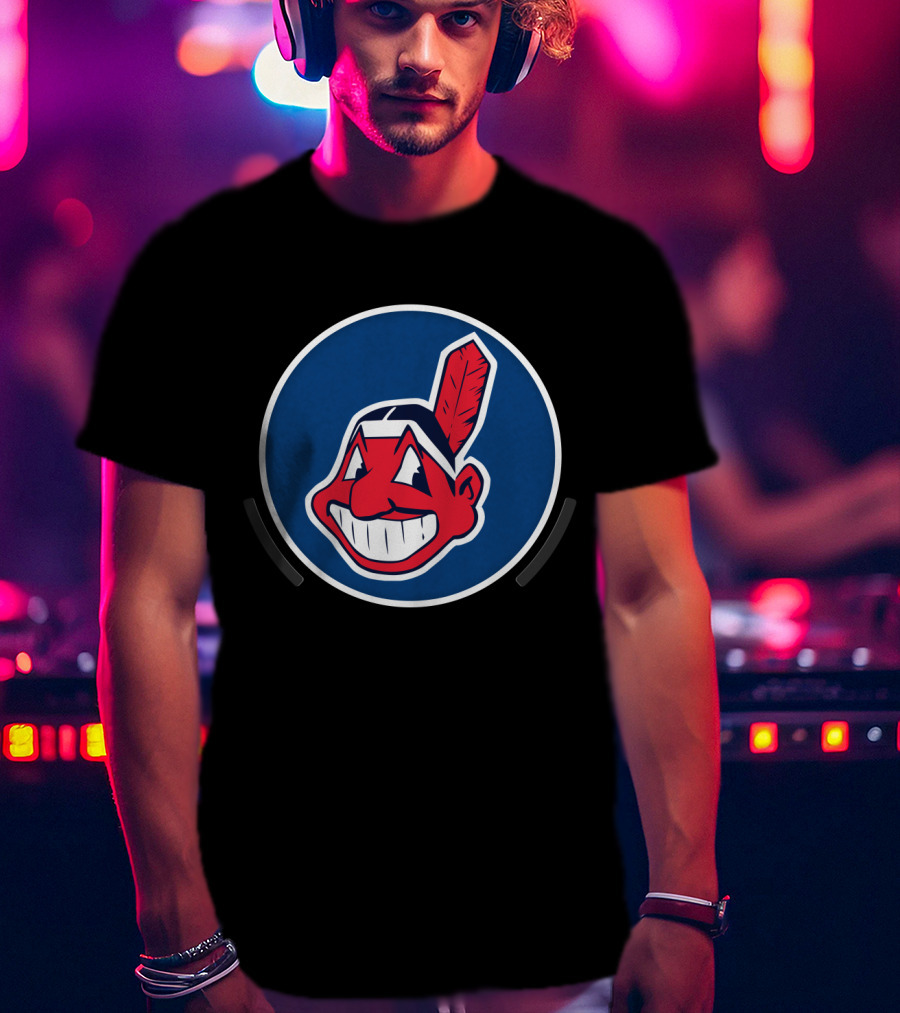 Cleveland Indians Chief Wahoo Icon Blue Circle T-Shirt