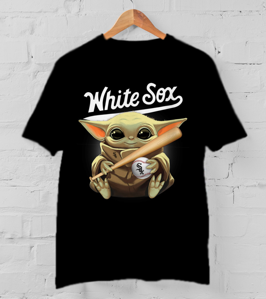 White Sox Baby Yoda Holding Baseball And Bat T-Shirt