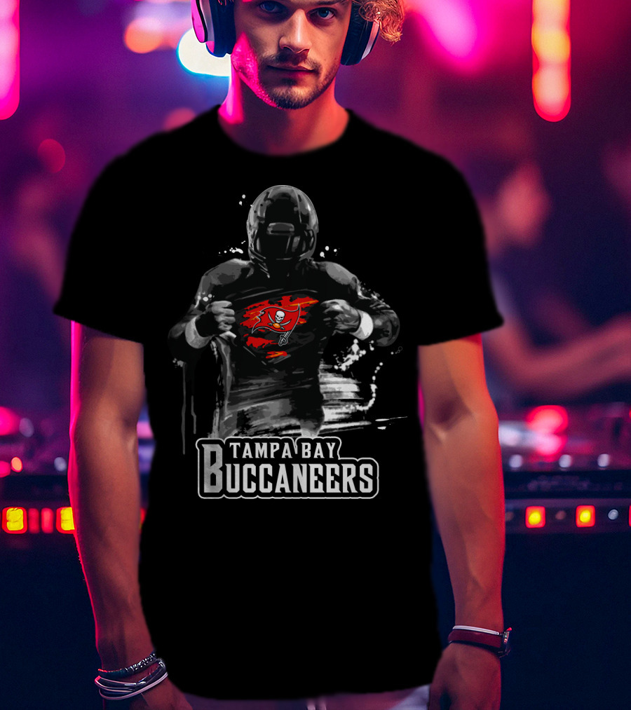 Tampa Bay Buccaneers Football Hero Revealing Team T-Shirt