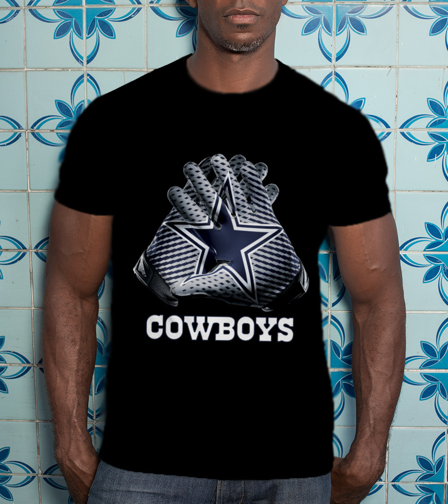 Dallas Cowboys Nfl Star Logo Gloves Fan Gear T-Shirt