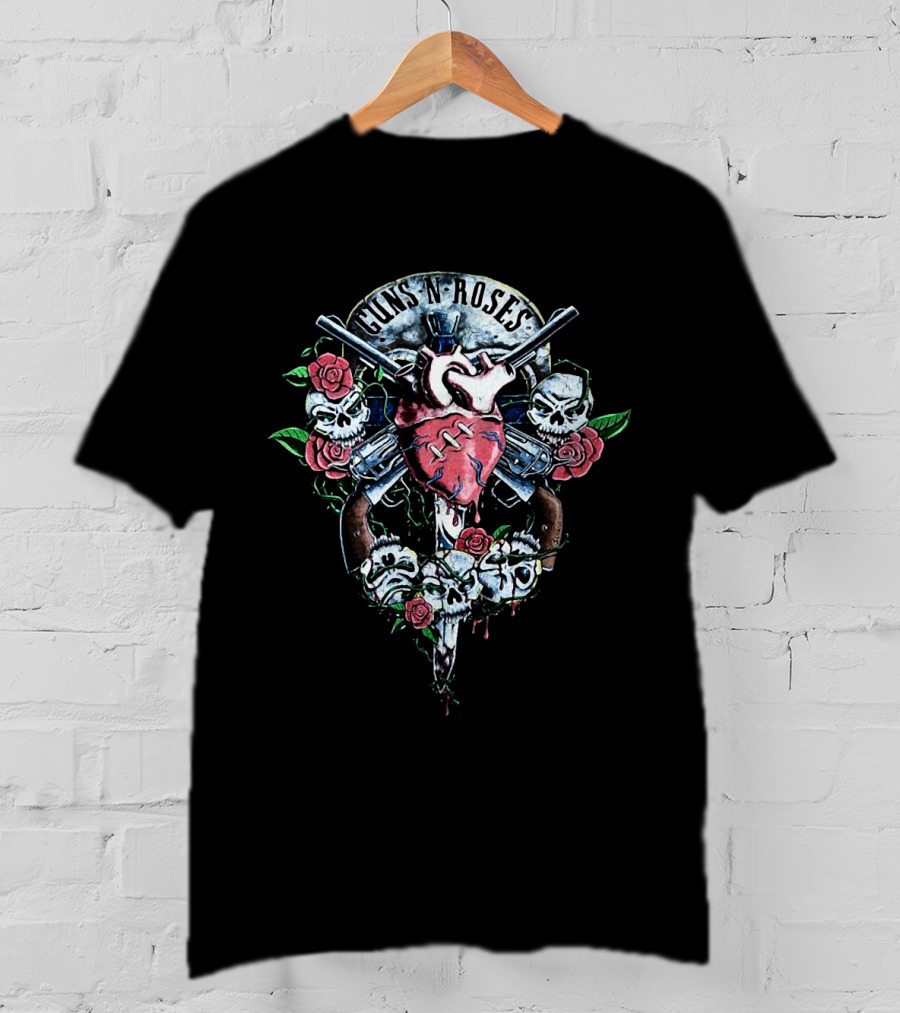 Guns N' Roses Skull Heart Roses Pistols T-Shirt
