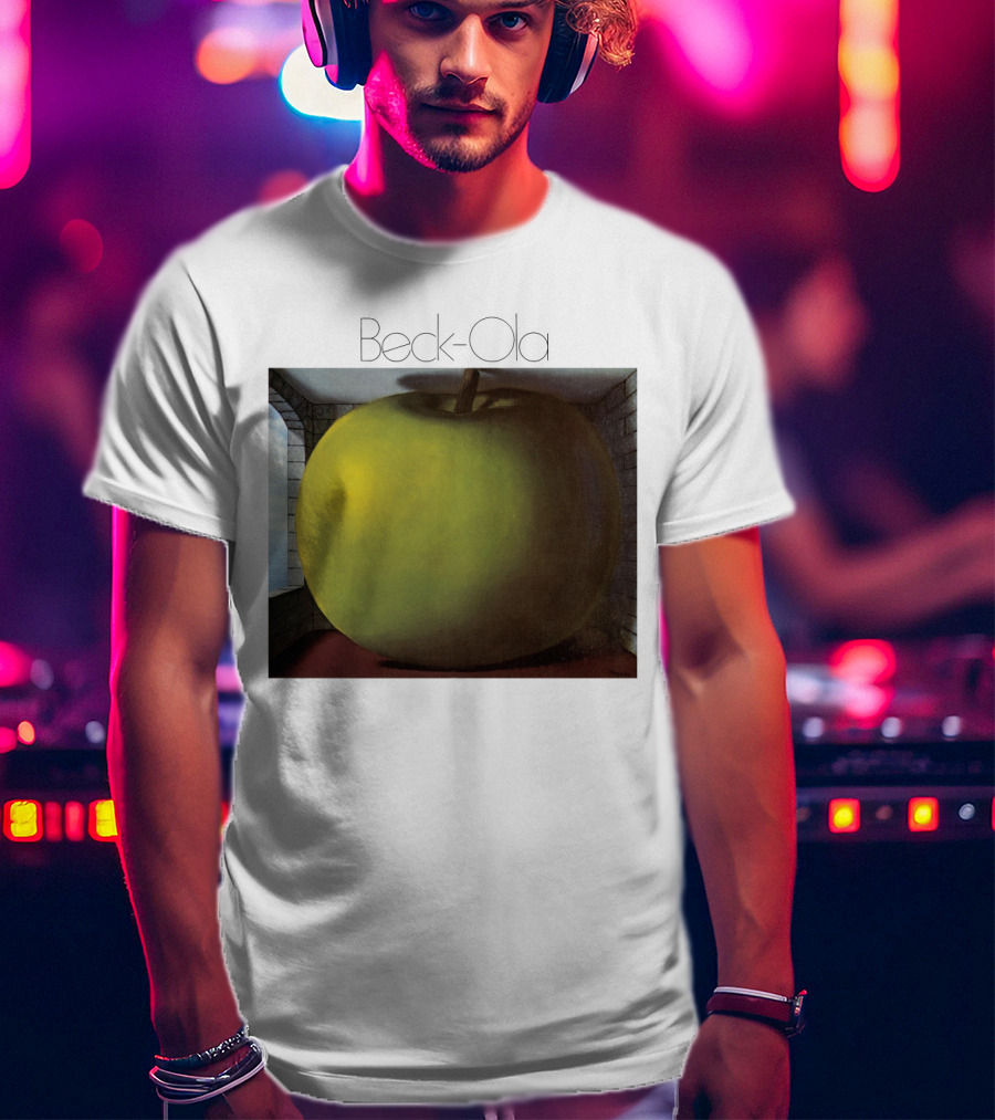 TJB 01 Beck Ola Album Cover Large Green Apple T-Shirt