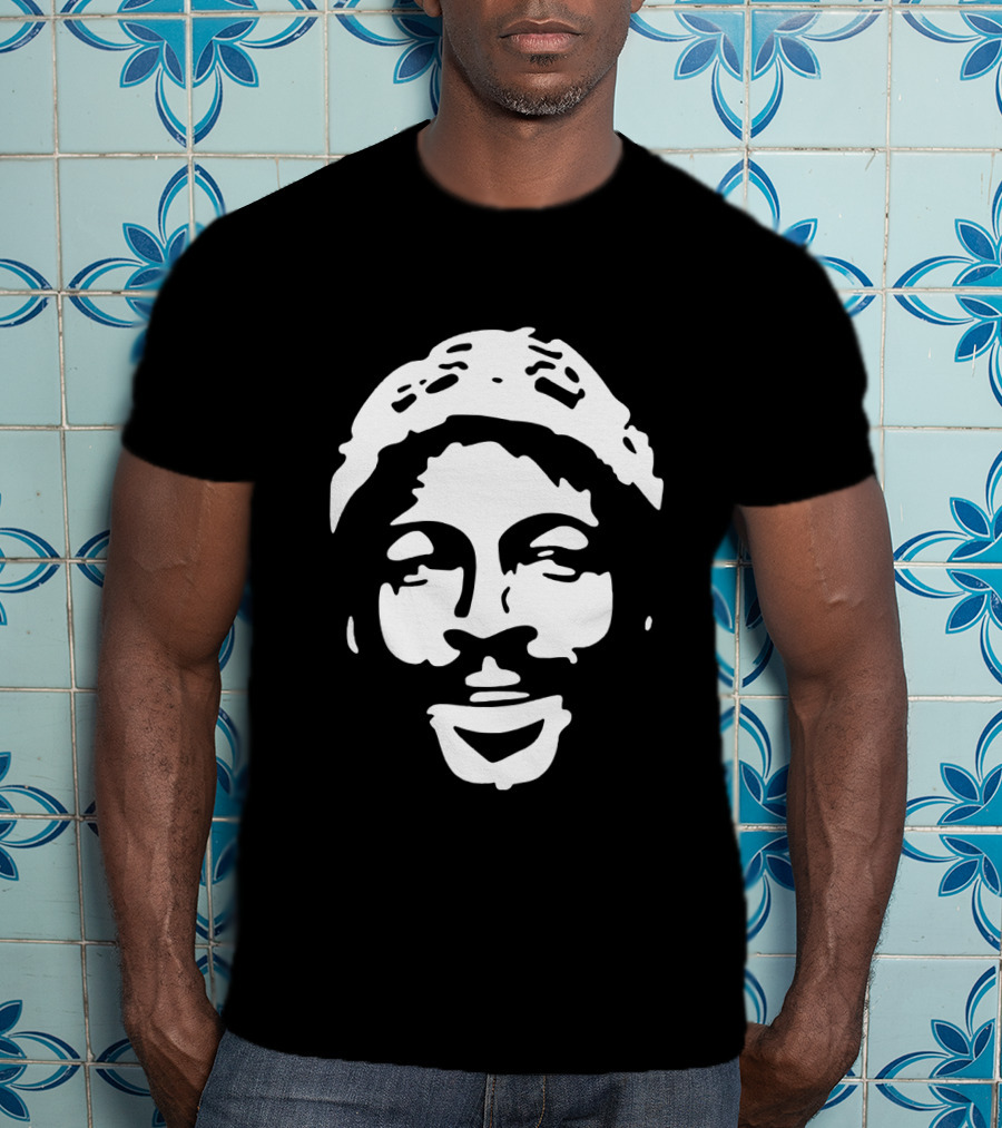 Mvg 12 Iconic Face Stencil T-Shirt