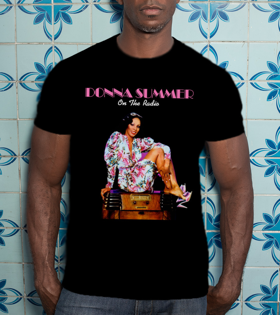 Donna Summer On The Radio 08 Retro Glam Pose T-Shirt