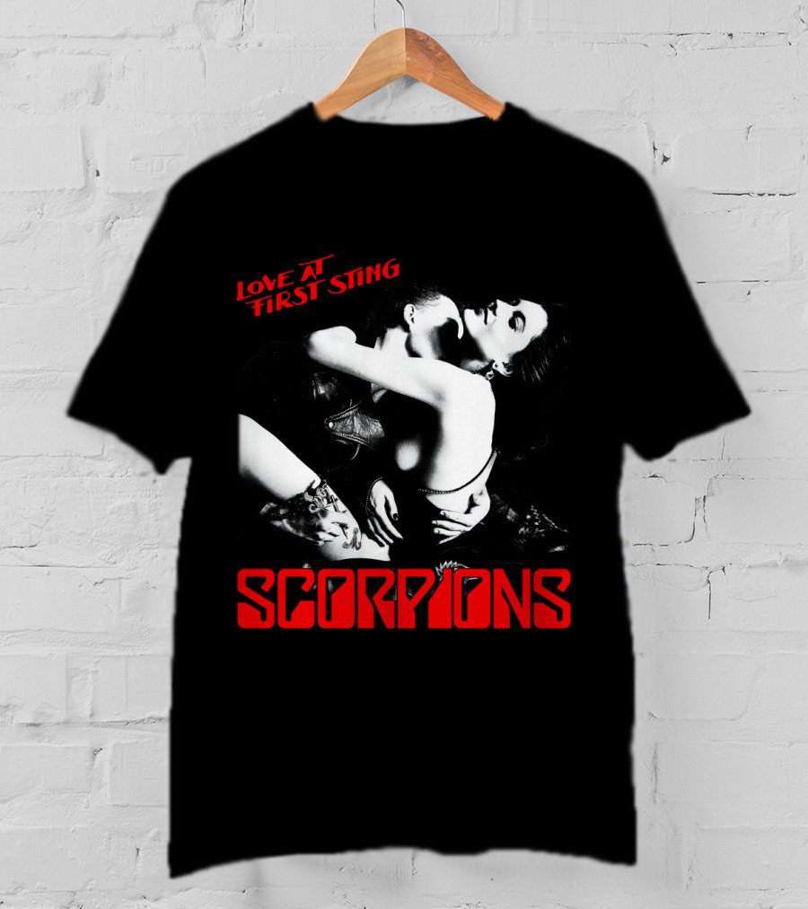 Scorpions Love At First Sting Romantic Embrace T-Shirt