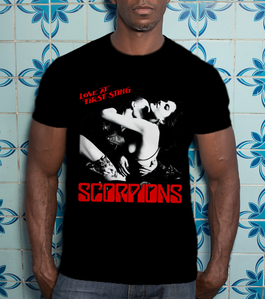 Scorpions Love At First Sting Romantic Embrace T-Shirt