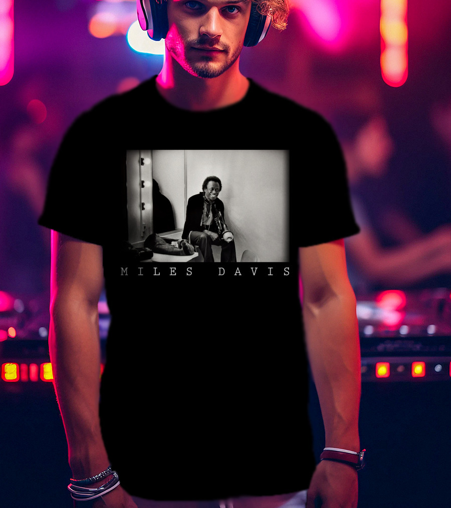 Miles Davis MDV 11 Reflections T-Shirt