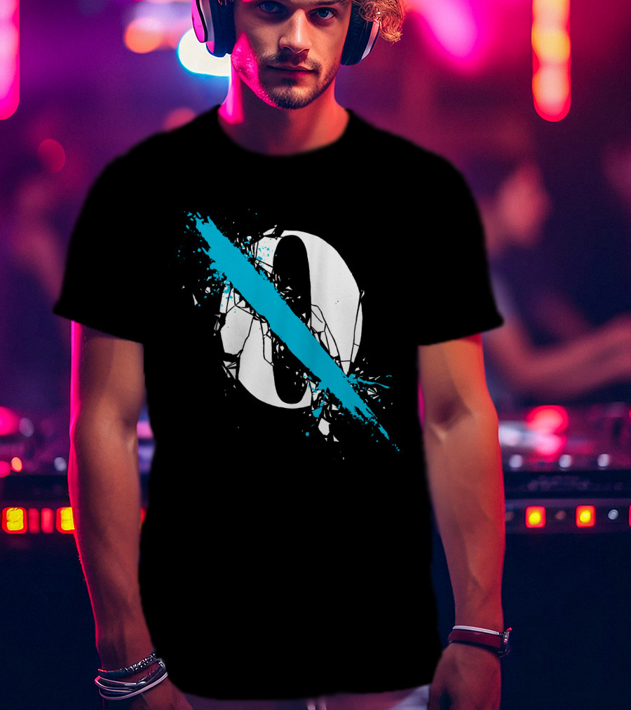 QOTSA Queens Of The Stone Age Iconic Broken Q T-Shirt
