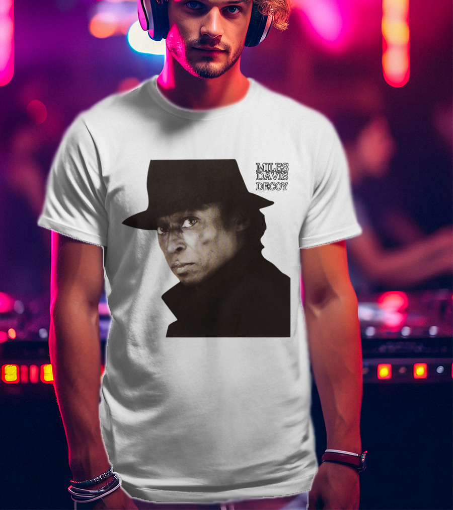 Miles Davis Decoy Portrait Mdv-Ms T-Shirt