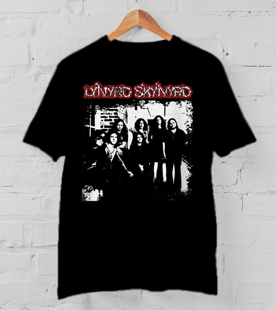 Lynyrd Skynyrd Band Black And White Group Photo T-Shirt