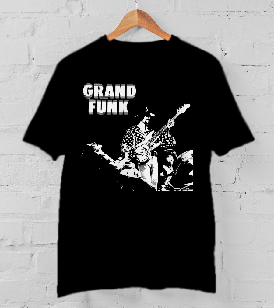 Grand Funk Railroad Live Concert Performance Retro Style T-Shirt