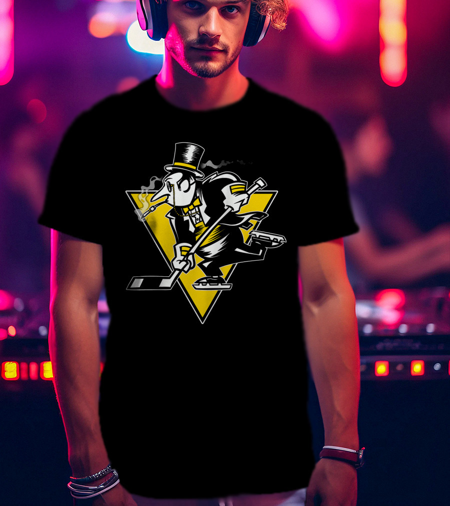 Pittsburgh Penguins Retro Style Smoking Penguin Hockey Skater T-Shirt