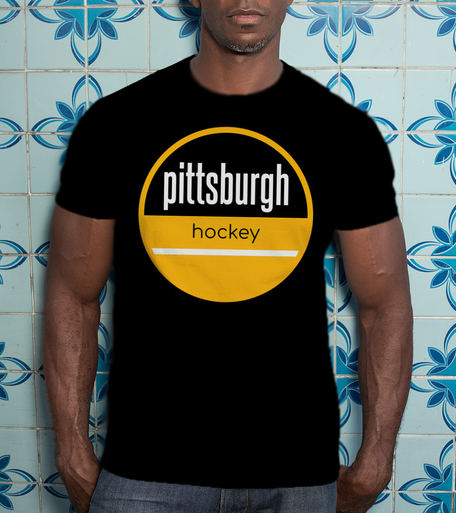 Pittsburgh Penguins Hockey Circle T-Shirt