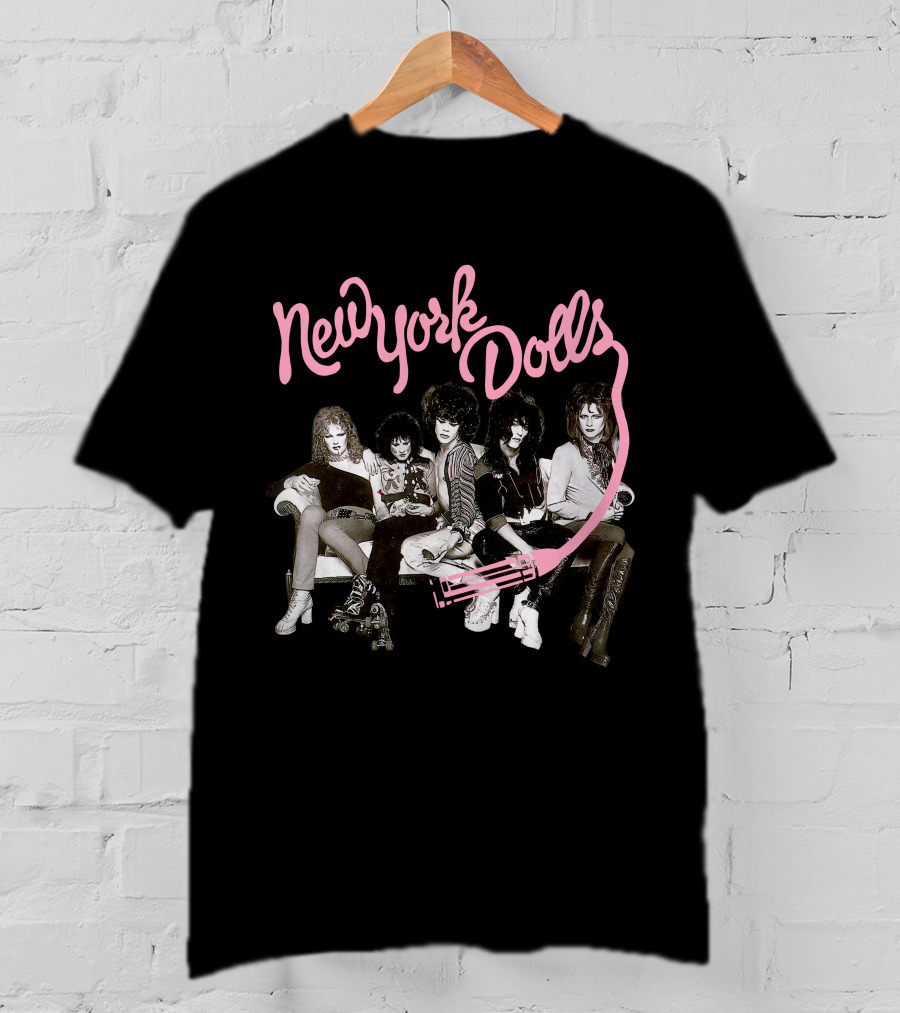 New York Dolls Band Pink Logo And Group Photo T-Shirt