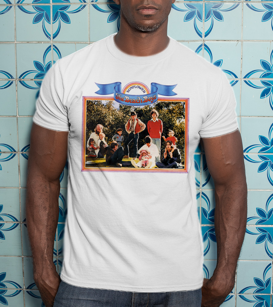 Sunflower The Beach Boys Vintage Album Cover T-Shirt