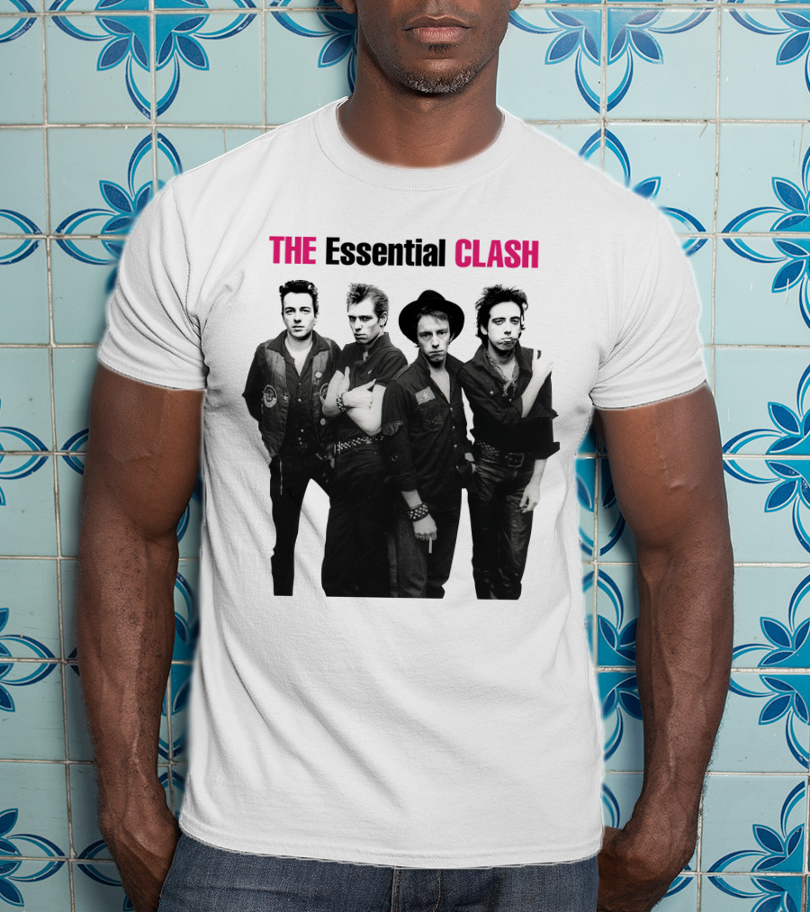 The Essential Clash 20 Shirt Frontman Images Posing T-Shirt